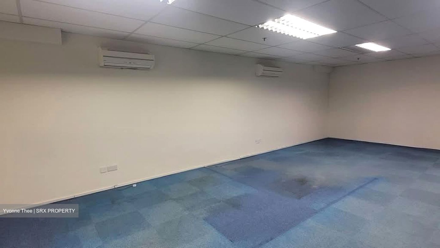 Lam Soon Industrial Building (D23), Factory #573462051